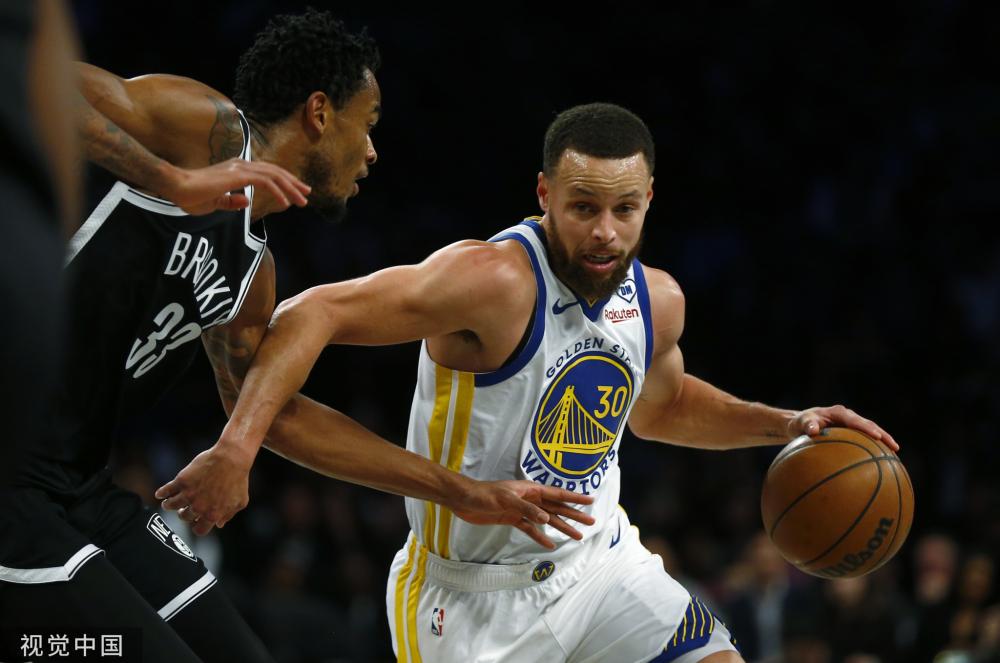 亚雷斯之间 亚雷斯之间