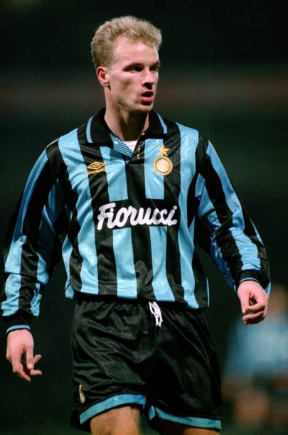 揭示出在足 揭示出在足